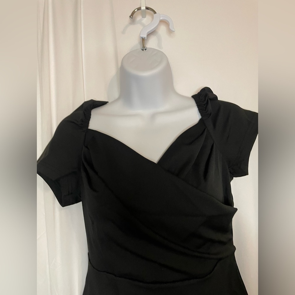 Women’s SOLYHUX black short sleeve bodysuit size M - Picture 2 of 8